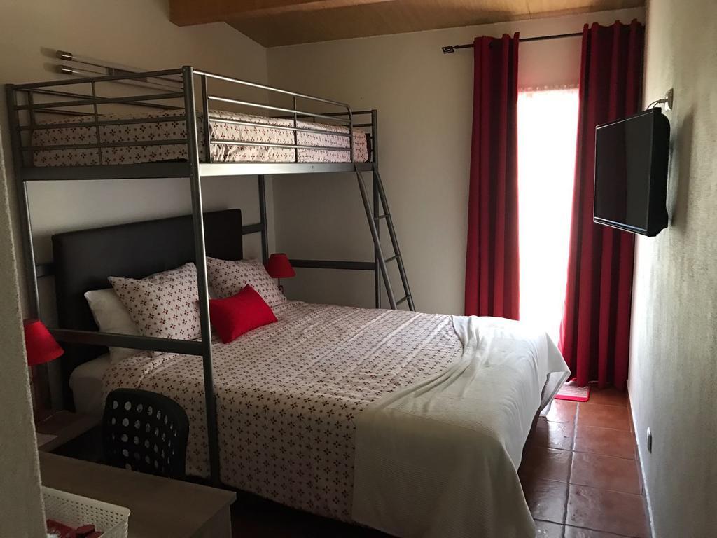Monte Da Barragem Hotel Montargil Kültér fotó